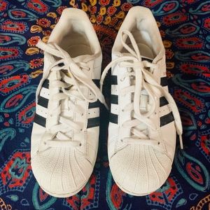 Adidas Superstar Sneakers Size 7